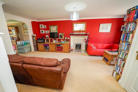 3 bedroom detached house for sale, Byford Way, Leighton Buzzard