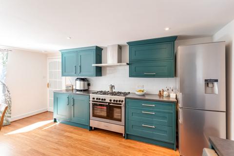 10 Millar Street, Crieff, PH7 3AH