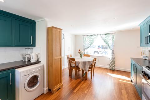 10 Millar Street, Crieff, PH7 3AH