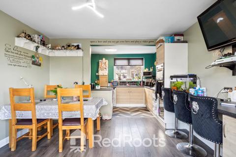6 Alexandra Road, Bentley, Doncaster, DN5 0PB
