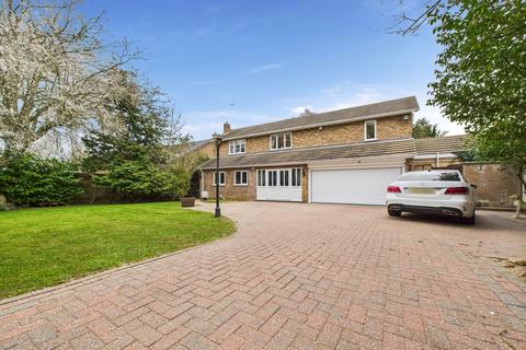 5 bedroom detached house for sale, Debdale, Orton Waterville, PE2