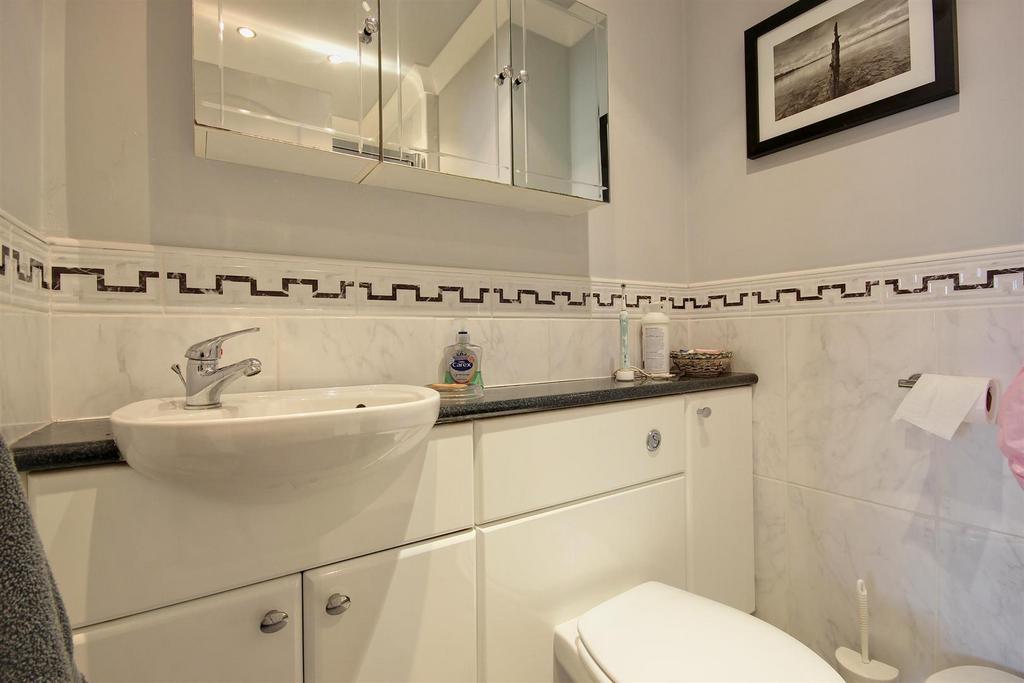 En suite shower room