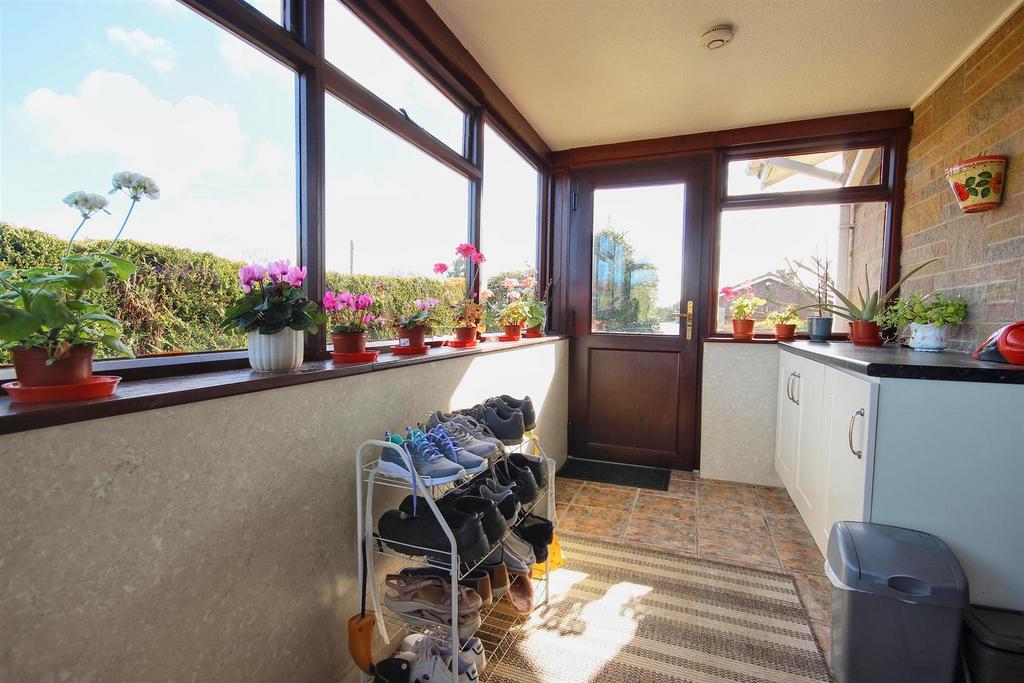 Utility porch
