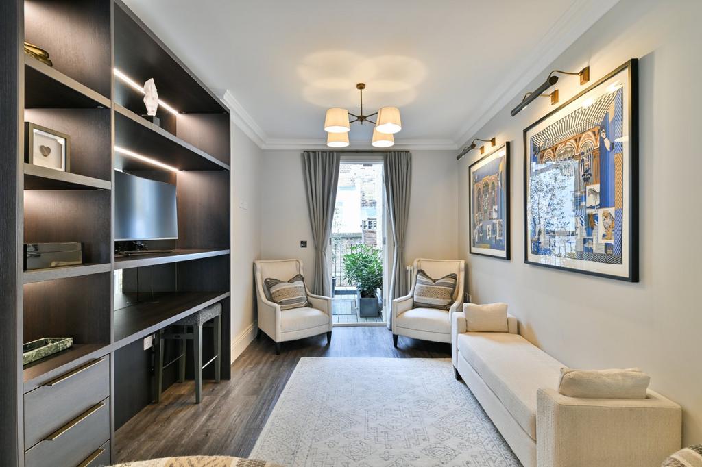 Snug &amp; Terrace