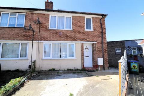 39 Jenningtree Road, Erith, DA8 2JR