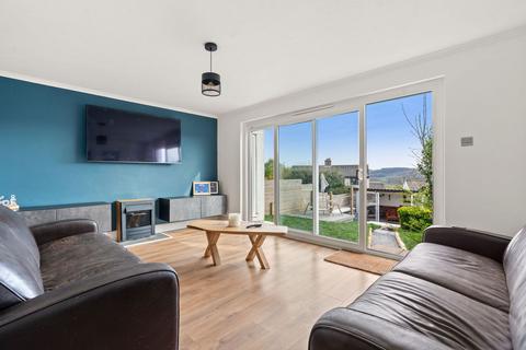 13 Marshall Avenue, Wadebridge, PL27 6BB