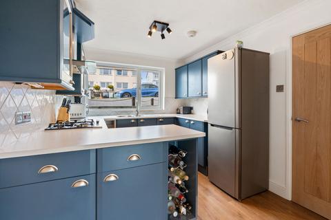 13 Marshall Avenue, Wadebridge, PL27 6BB