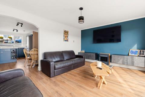 13 Marshall Avenue, Wadebridge, PL27 6BB