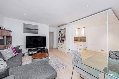 2 bedroom apartment for sale, Gloucester Terrace, London, W2