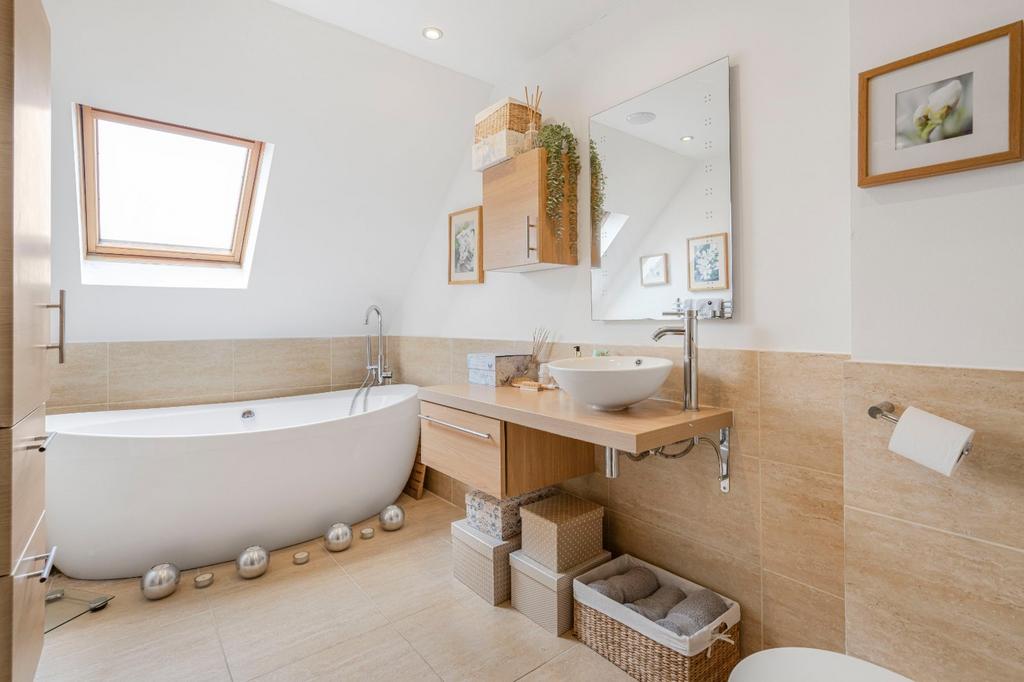 En-Suite To Master