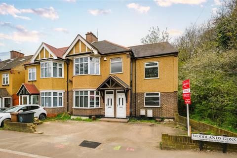 2 bedroom flat for sale, Woodlands Gardens, Walthamstow