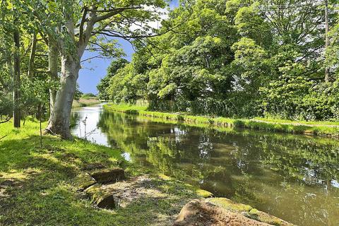 5 bedroom barn conversion for sale, Hobb Lane, Moore, WA4
