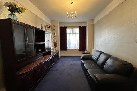 3 Wakefield Road, London, N15 4NN