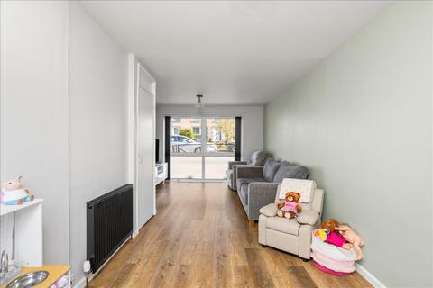 3 bedroom terraced house for sale, 4 Woodrow, Gorebridge, EH23