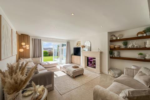27 Garsdale, Birtley, Chester Le Street, DH3 2EZ