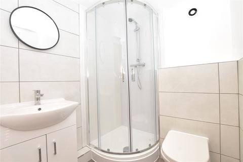 9 Quarry Place, Leeds, LS6 2JT