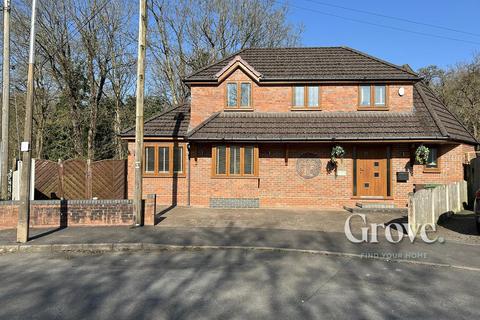 Lutley Avenue, Halesowen