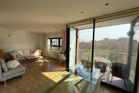 1 bedroom flat to rent, Ocean Wharf, Canary Wharf, London E14