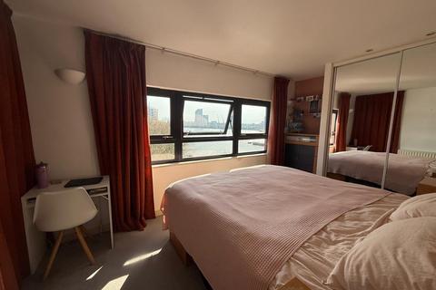 1 bedroom flat to rent, Ocean Wharf, Canary Wharf, London E14