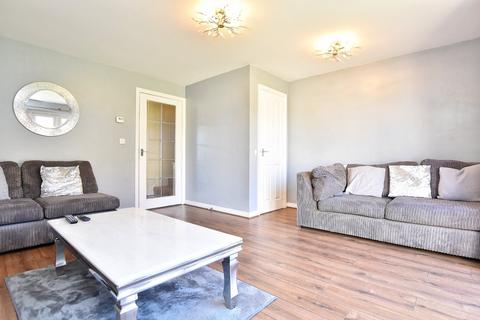 Ginnell Farm Avenue, Burnedge, Rochdale, Greater Manchester, OL16