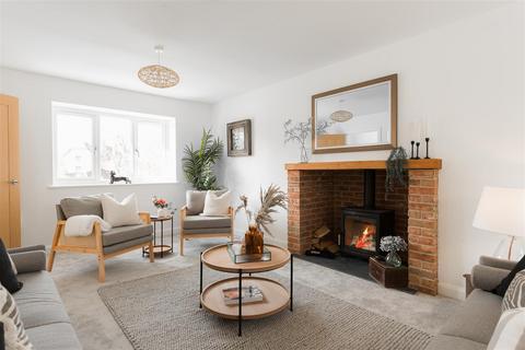 4 bedroom detached house for sale, Llanthomas Lane, Llanigon, Hereford