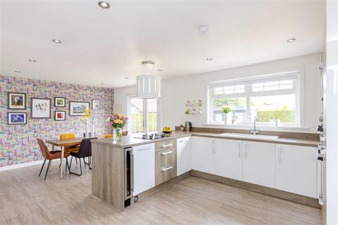 28 Barlaw Gardens, Armadale, Bathgate, EH48 2PZ