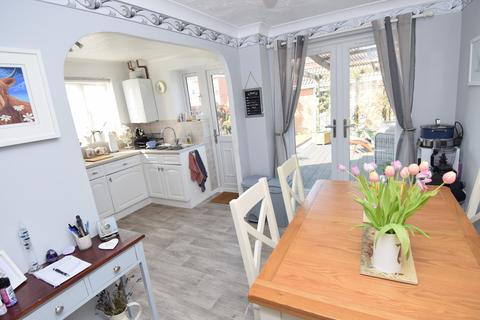 3 bedroom end of terrace house for sale, Blackcross Road, Amesbury, SP4 7XH