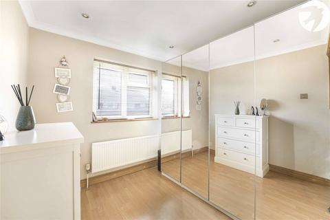 8 Gothic Close, Dartford, DA1 1PR
