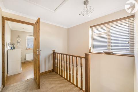 8 Gothic Close, Dartford, DA1 1PR