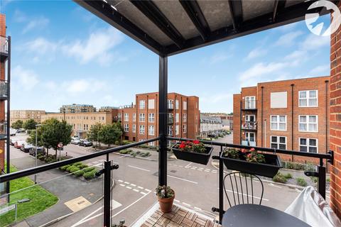 2 bedroom flat for sale, Oakes Crescent, Dartford, Kent, DA1