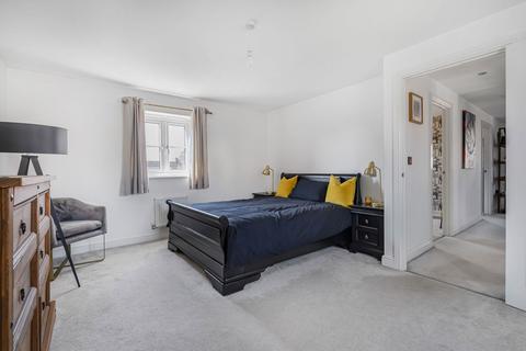 23 Cartmel Close, Towcester, NN12 6UA