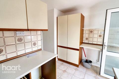 2 bedroom detached bungalow for sale, Winterton Close, Leicester