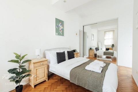 2 bedroom apartment to rent, Stoke Newington High Street, LONDON