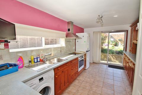 undefined, Dene Rise, Witney, OX28
