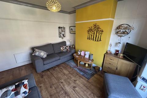 3 bedroom terraced house for sale, Frederick Street, Oldham OL8