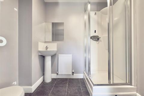 158 Barnsbridge Grove, Barnsley, S70 3RW