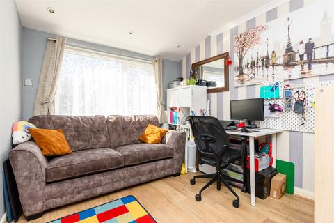 3 bedroom semi-detached house for sale, Cedar Road, Strood, Rochester, Kent