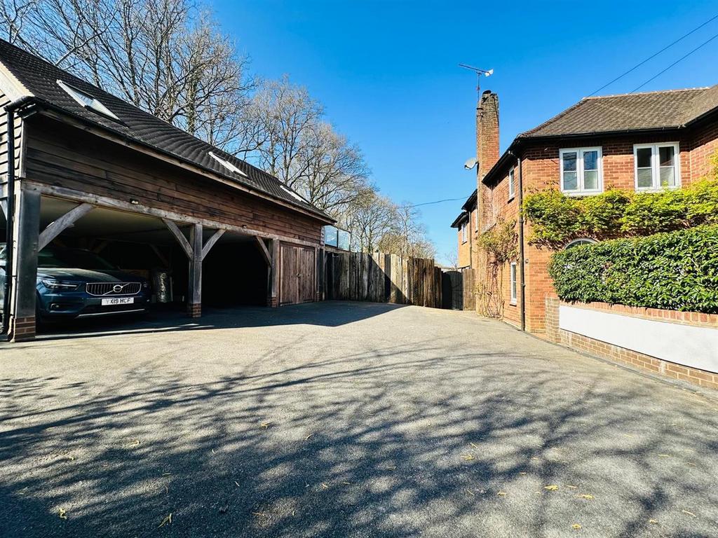 Car Port & Driveway