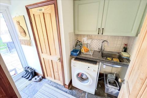 4 The Green, Feltham, TW13 4AF