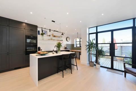 97 Cleveland Road, London, W13 0EN