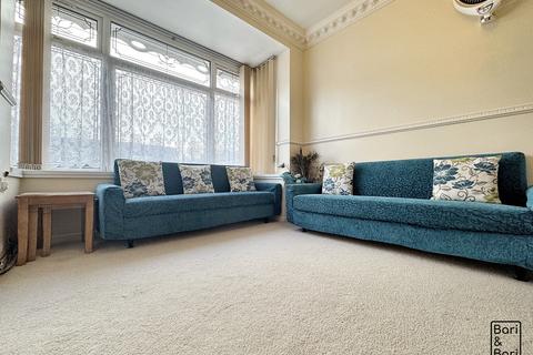 27 Poplar Road, Sparkhill, Birmingham, B11 1UH