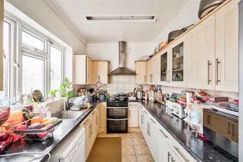 1 Windsor Road, London, E11 3QU