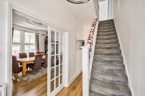 1 Windsor Road, London, E11 3QU