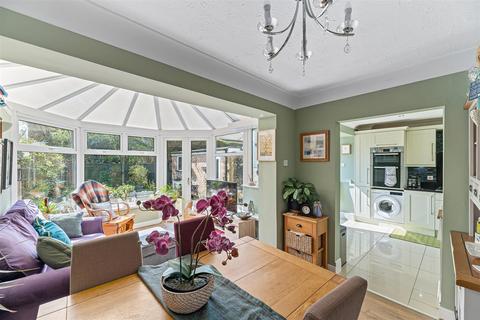 77 Acton Avenue, Appleton, Warrington, WA4 5PS