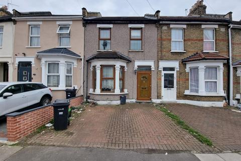 51 Wingate Road, Ilford, IG1 2JB
