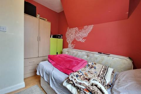 51 Wingate Road, Ilford, IG1 2JB