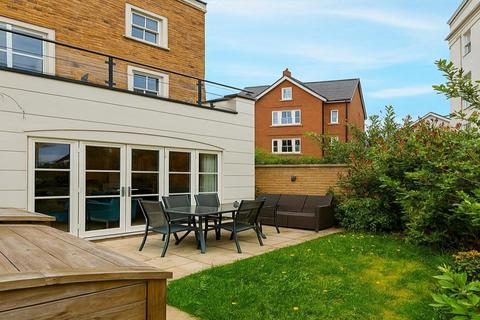 25 Egerton Drive, Isleworth, TW7 7EQ