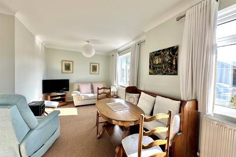 1 Broadview Close, Eastbourne, BN20 9RB
