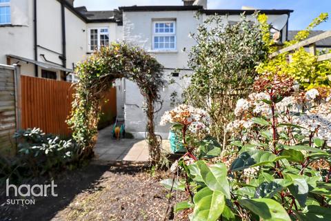undefined, Warwick Road, Sutton