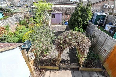 undefined, Warwick Road, Sutton